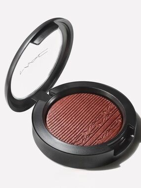 Hard To Get MAC Cosmetics Extra Dimension Long Wearing Blush Brand New in Box